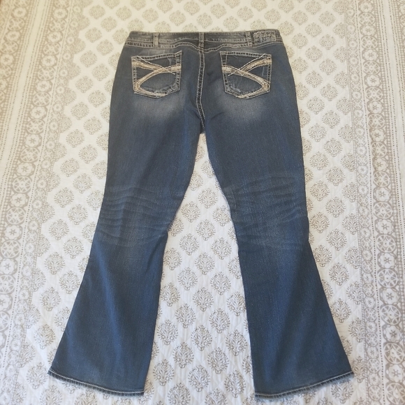 Silver Jeans Twisted Bootcut Sz 22 / 33"L - Picture 3 of 7